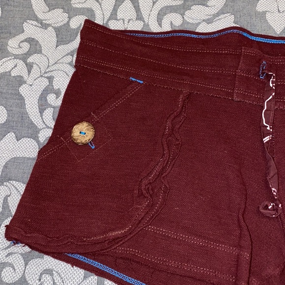 Free People Burgundy Maroon Short with Wood Button - Picture 2 of 4